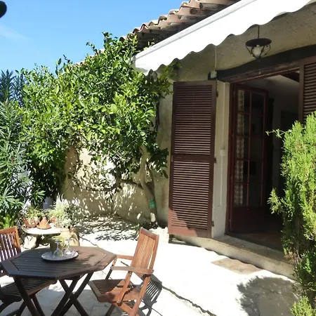 Ferienhaus Lou Pantail, *