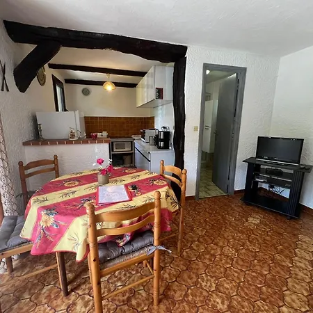 Lou Pantail, Casa vacanze