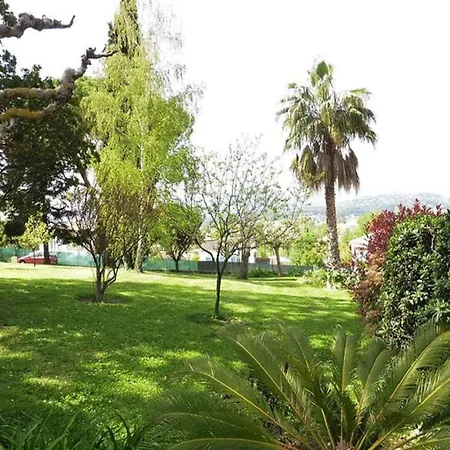 Lou Pantail, * Cagnes-sur-Mer